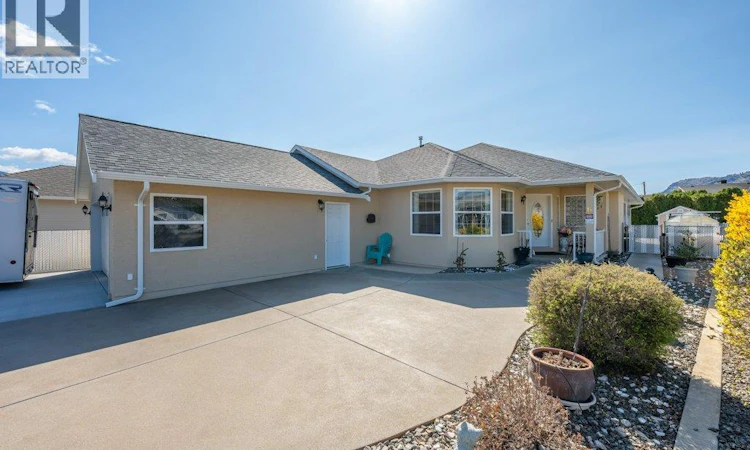 6 Curlew Court