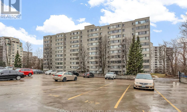 312-570 Proudfoot Lane