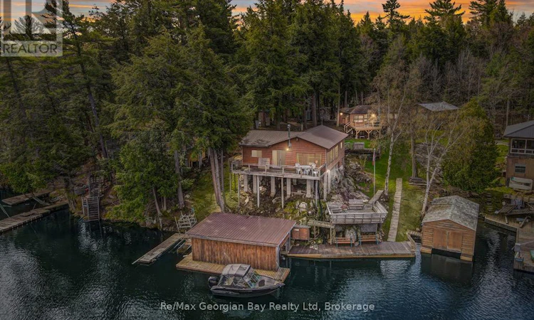 15SR405 Severn River Shore
