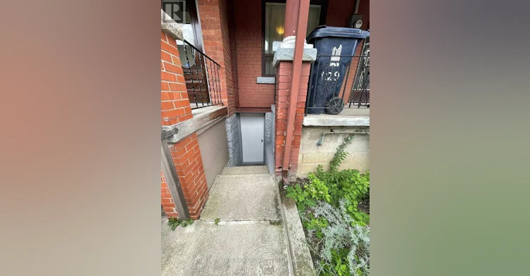 BSMT-129 Wolseley Street, Toronto, ON, M6J 1K3 - 3
