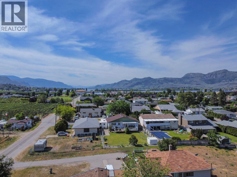 7010/7012 Tamarack Drive, Osoyoos, BC, V0H 1V3 - 13