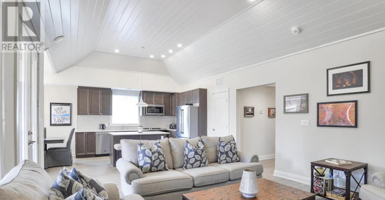 16-2054 Peninsula Road, Muskoka Lakes, ON, P0B 1G0 - 15