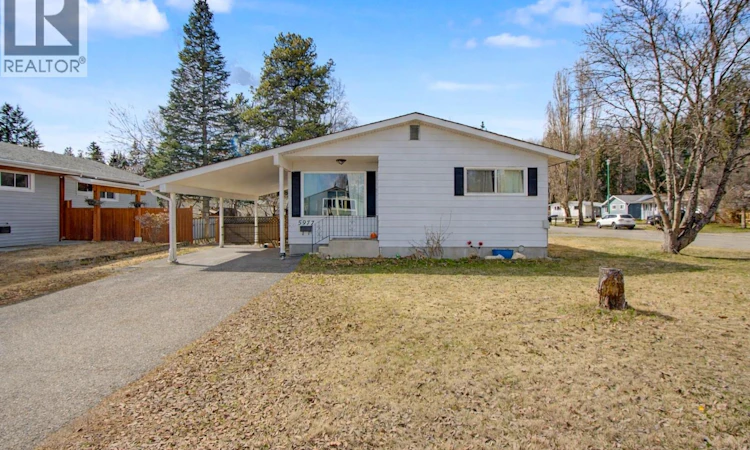 5977 Simon Fraser Avenue