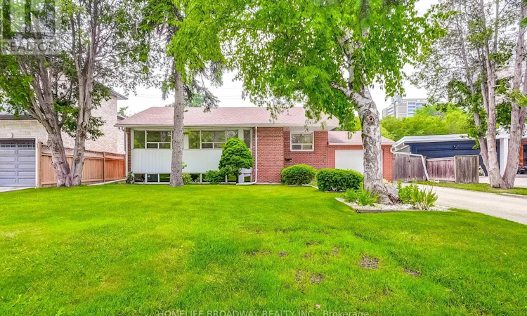 45 Hurlingham Crescent