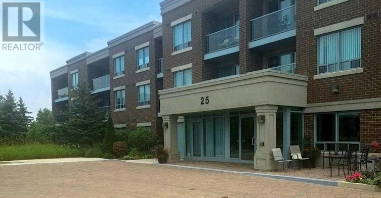 116-25 Via Rosedale Way S, Brampton, ON, L6R 3J8