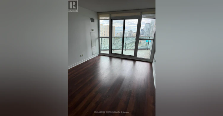 2915-19 Grand Trunk Crescent, Toronto, ON, M5J 3A4 - 5