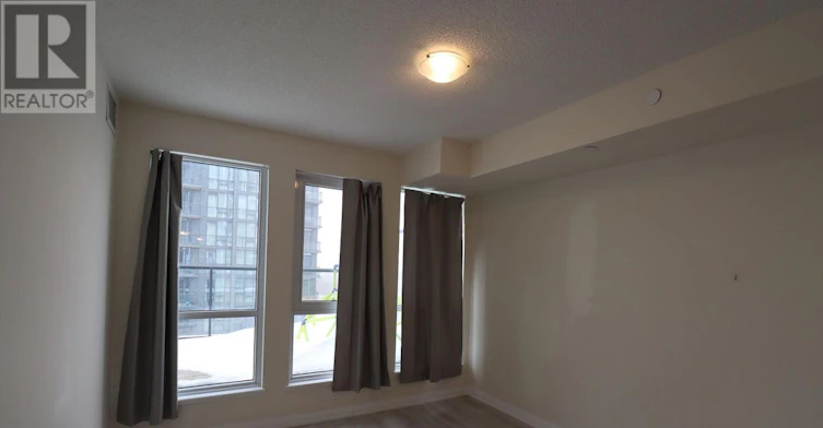 403 65 Master~Bedroom Watergarden Drive, Mississauga, ON, L5R 1B2 - 14
