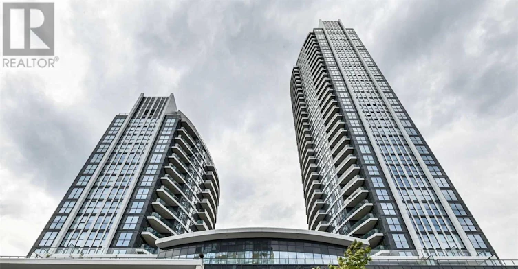 403 65 Master~Bedroom Watergarden Drive, Mississauga, ON, L5R 1B2