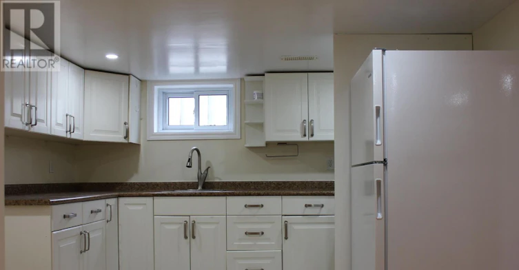 LOWER-226 Beechy Drive, Richmond Hill, ON, L4C 2X7 - 2