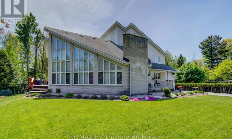 32 Bridlewood Crescent