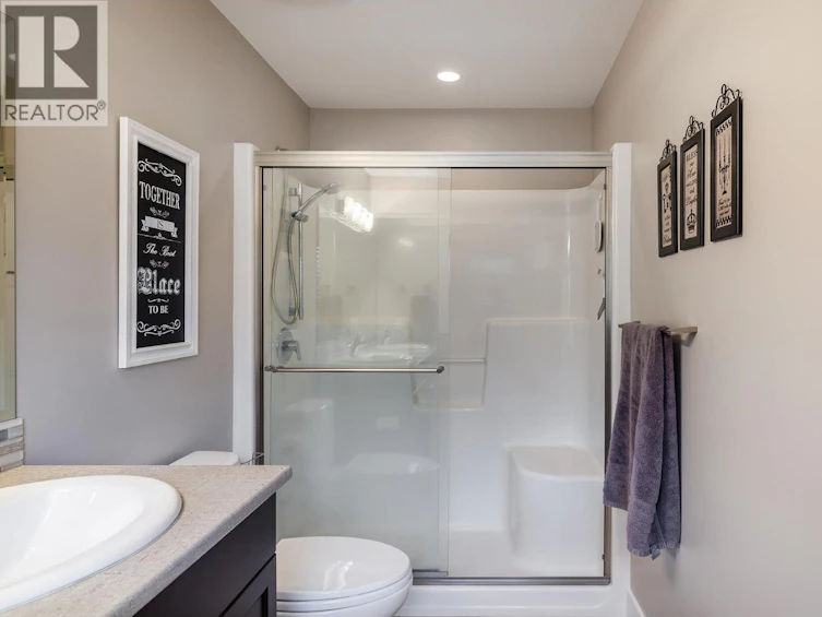 3042 Glenrosa Road, West Kelowna, BC, V4T 1C4 - 14