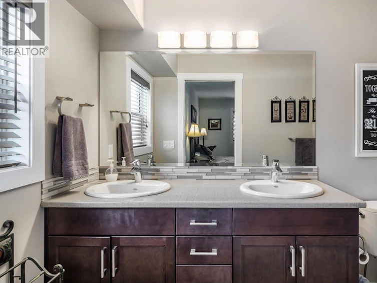 3042 Glenrosa Road, West Kelowna, BC, V4T 1C4 - 13