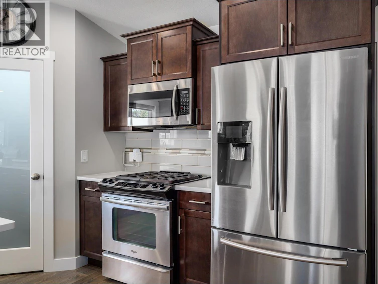 3042 Glenrosa Road, West Kelowna, BC, V4T 1C4 - 10