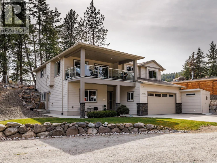 3042 Glenrosa Road, West Kelowna, BC, V4T 1C4