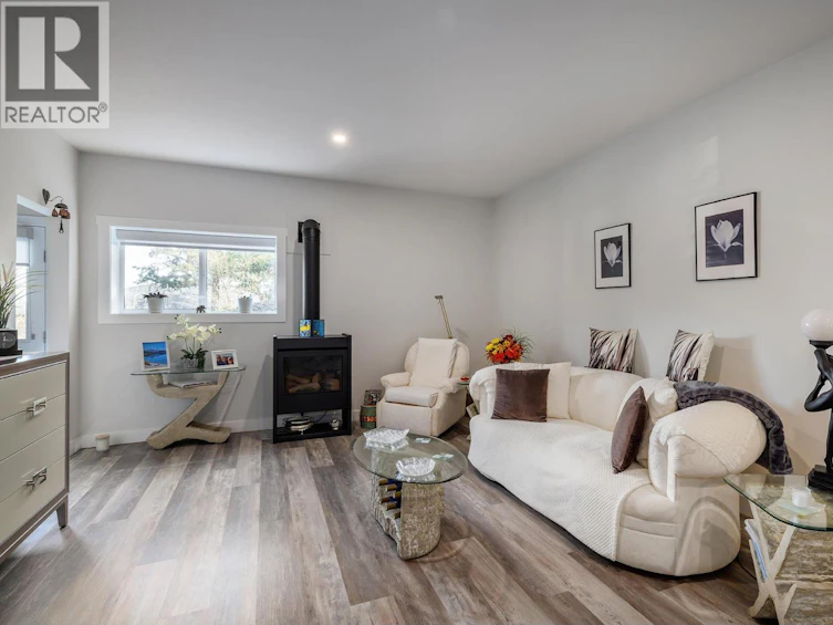 3042 Glenrosa Road, West Kelowna, BC, V4T 1C4 - 20