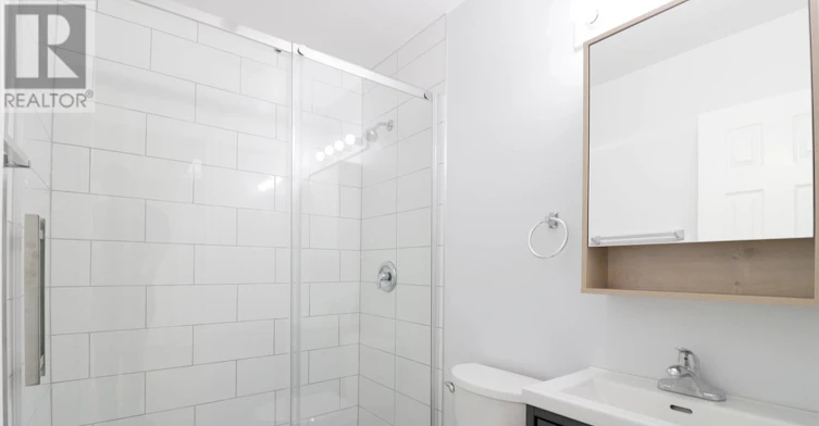 C-201 Augusta Avenue, Toronto, ON, M5T 2L4 - 14