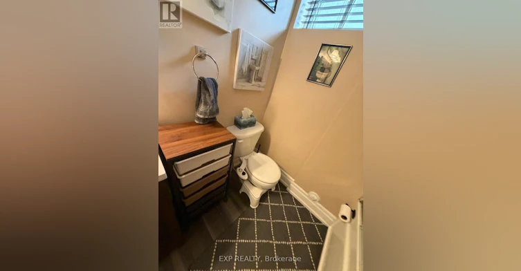 LOWER-78 Brampton Road, Toronto, ON, M9R 3J9 - 14