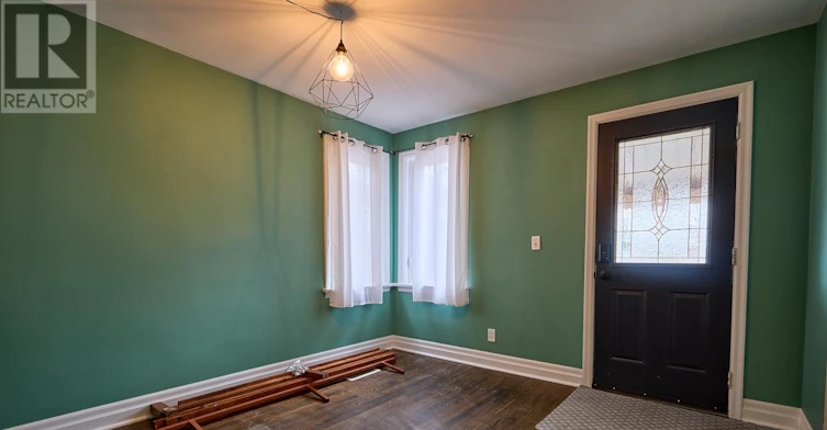 UPPER-269 Haig Street, Oshawa, ON, L1G 5N9