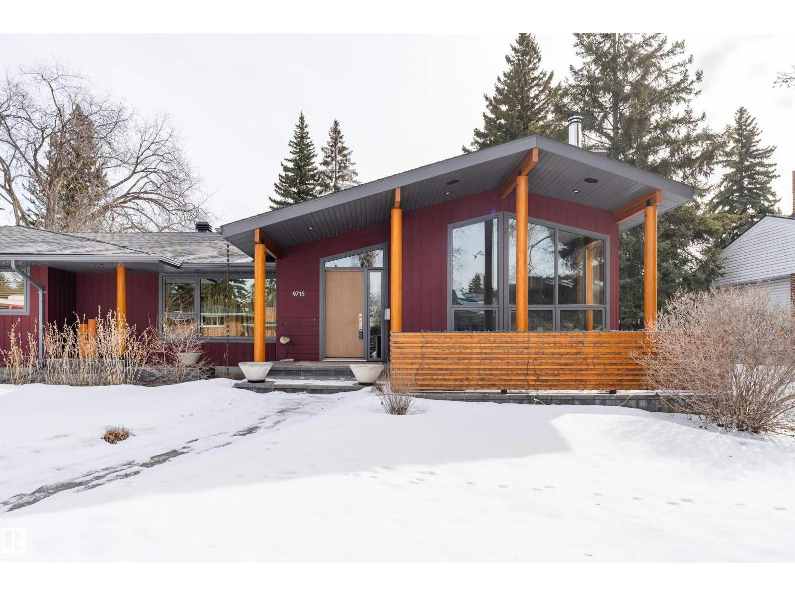 9715 141 Street NW, Edmonton, AB, T5N 2M5