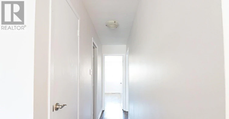 1237E Woodbine Avenue, Toronto, ON, M4C 4E5 - 5