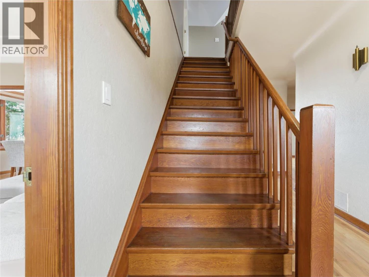 5928 L & A Road, Vernon, BC, V1B 3P9 - 32