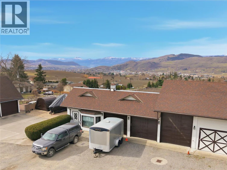 5928 L & A Road, Vernon, BC, V1B 3P9 - 59