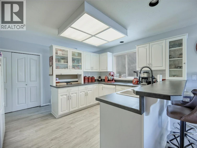 45 Harbour Key Drive, Osoyoos, BC, V0H 1V3 - 12