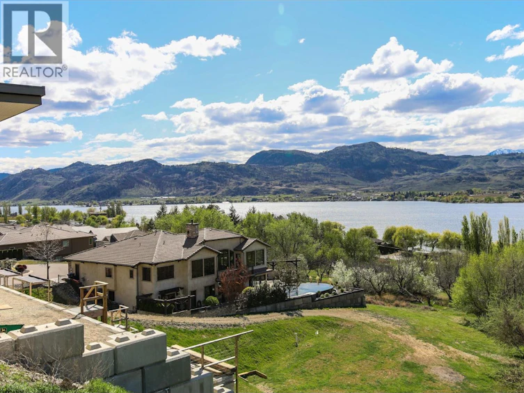 4004 39th Street, Osoyoos, BC, V0H 1V6 - 8