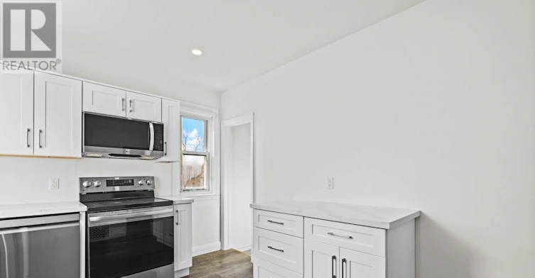 661 Rubidge Street, Peterborough, ON, K9H 4G2 - 5