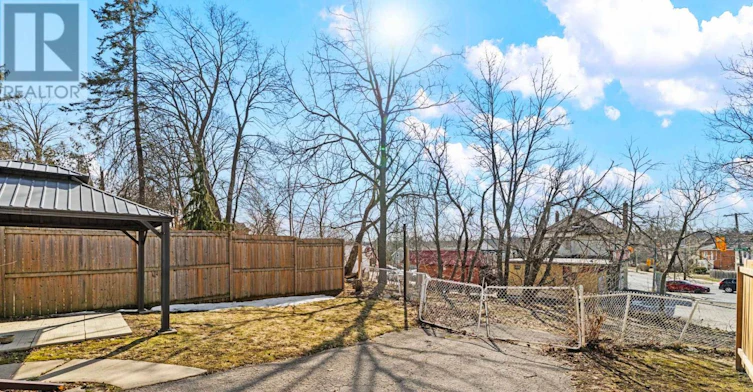 661 Rubidge Street, Peterborough, ON, K9H 4G2 - 18