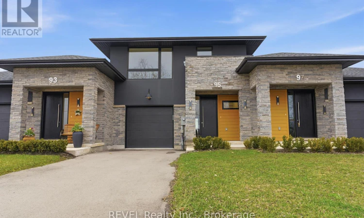 95 Port Robinson Road
