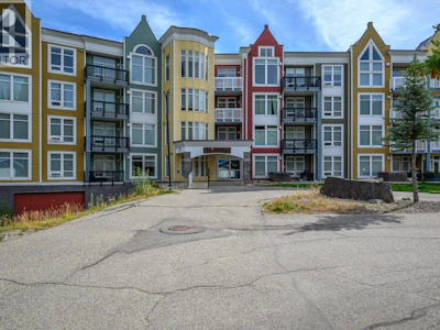 214-30 Monashee Road - 3
