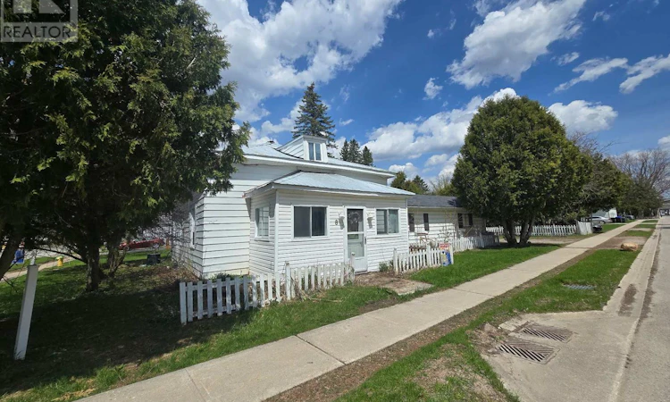8 Mill Street