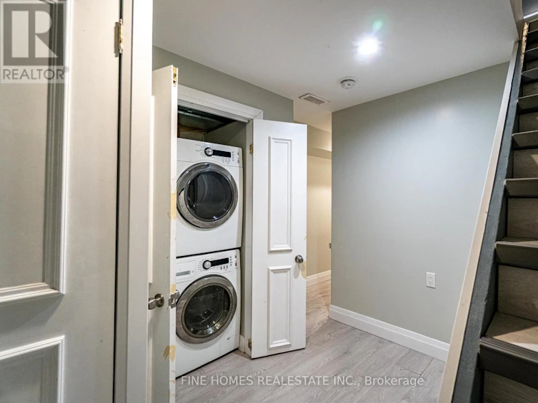 48 Carr Street, Toronto, ON, M5T 1B7 - 10