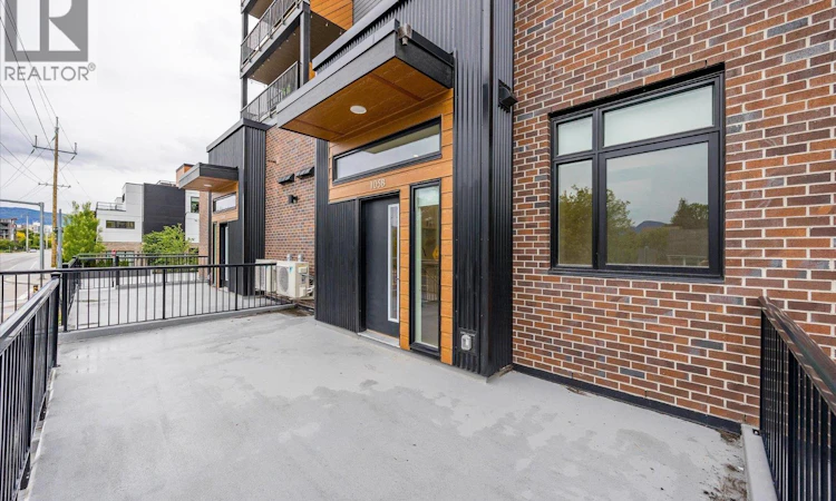 105B-660 Cawston Avenue