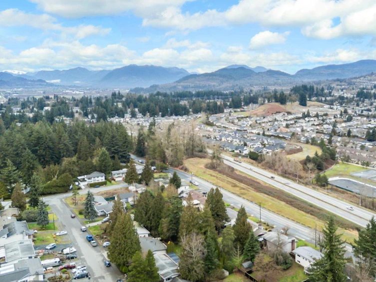 2451 Grosvenor Place, Abbotsford, BC, V2S 6R5 - 38