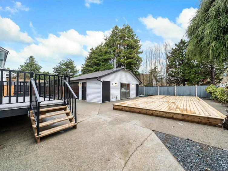 2451 Grosvenor Place, Abbotsford, BC, V2S 6R5 - 30