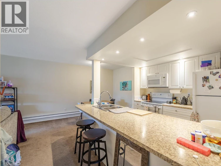 123-3140 Wilson Street, Penticton, BC, V2A 8G5 - 7