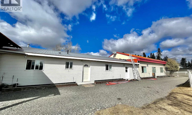 3988 S Cariboo 97 Highway