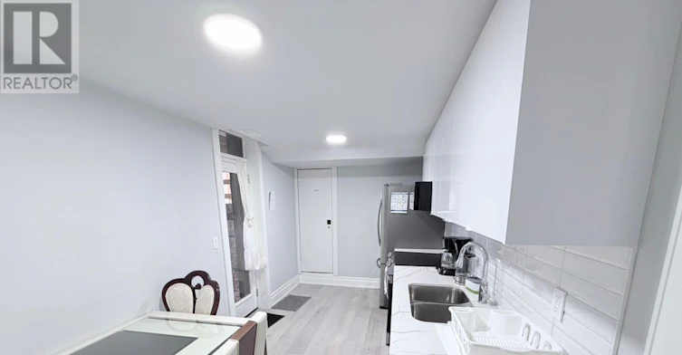 LOWER-25 Duffield Road E, Toronto, ON, M9P 3C8 - 6