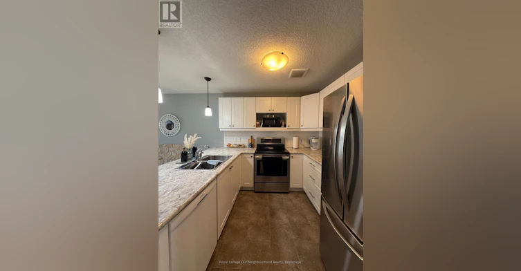 5 Mcintosh Crescent W, Quinte West, ON, K8V 0G1 - 7