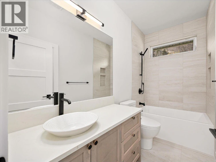 167 Heldon Court, West Kelowna, BC, V1Z 3S5 - 41