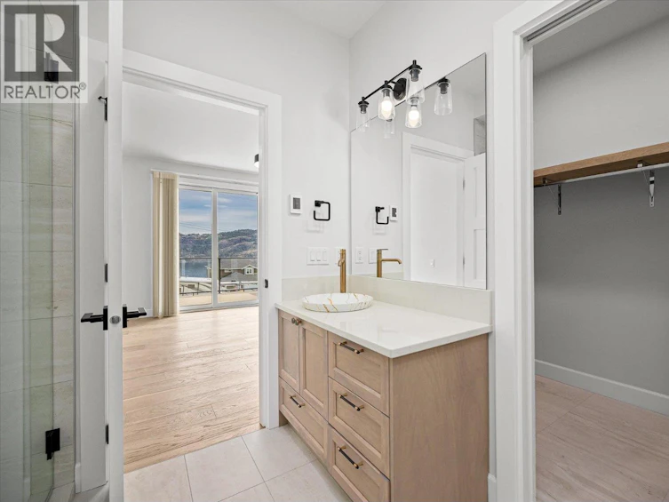 167 Heldon Court, West Kelowna, BC, V1Z 3S5 - 35