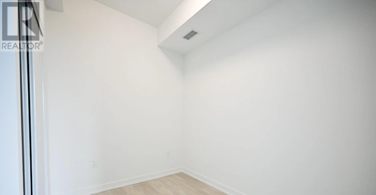 901-5 Quarrington Lane, Toronto, ON, M3C 0S5 - 6