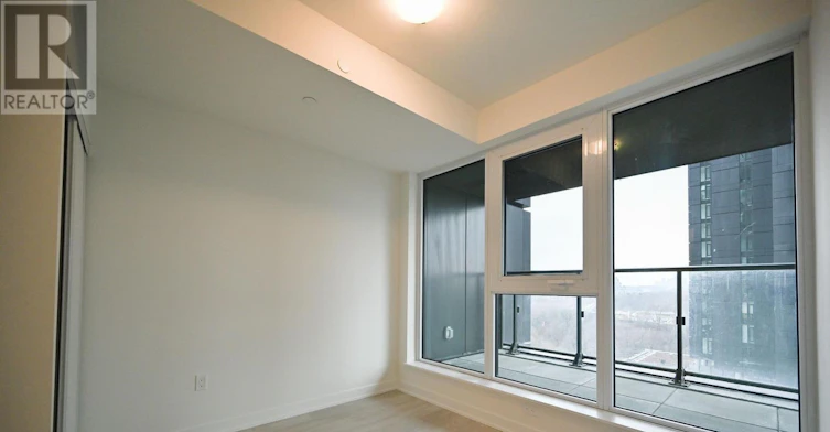 901-5 Quarrington Lane, Toronto, ON, M3C 0S5 - 2