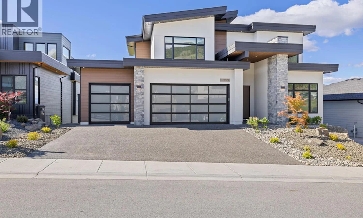 2527 Pinnacle Ridge Drive
