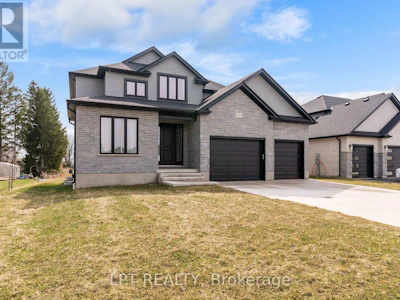 163 Mcleod Street - 5