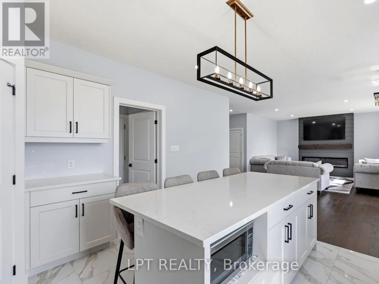 163 Mcleod Street, North Middlesex, ON, N0M 2K0 - 20