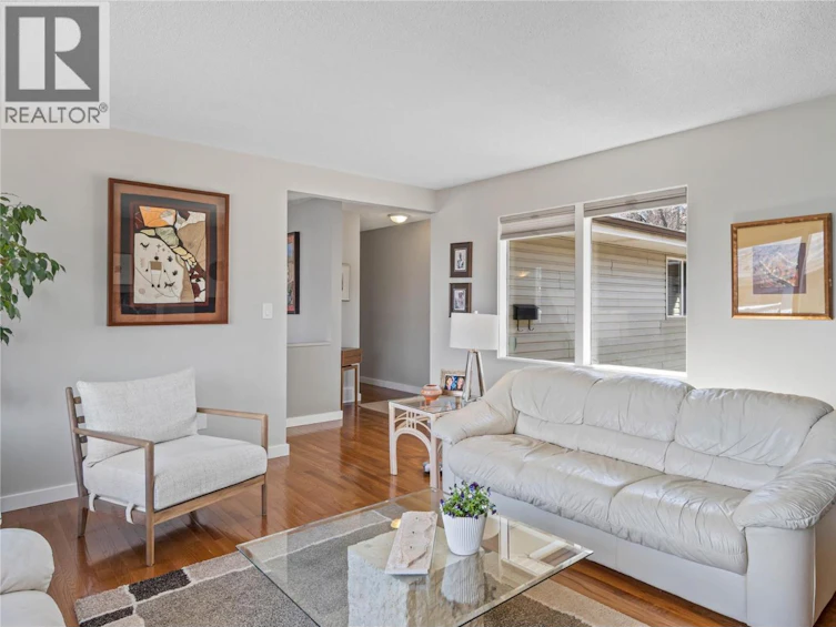 320 Whiteshield Crescent, Kamloops, BC, V2E 1G1 - 12
