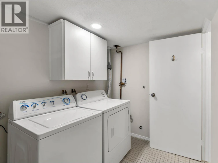 320 Whiteshield Crescent, Kamloops, BC, V2E 1G1 - 23
